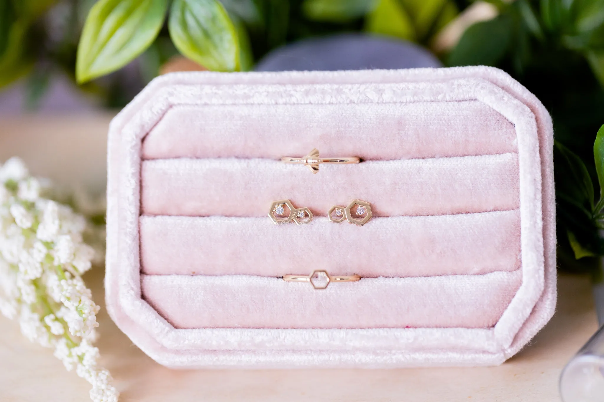 Bee Mine Gift Set: 2 Rings & 1 Pair of Earrings