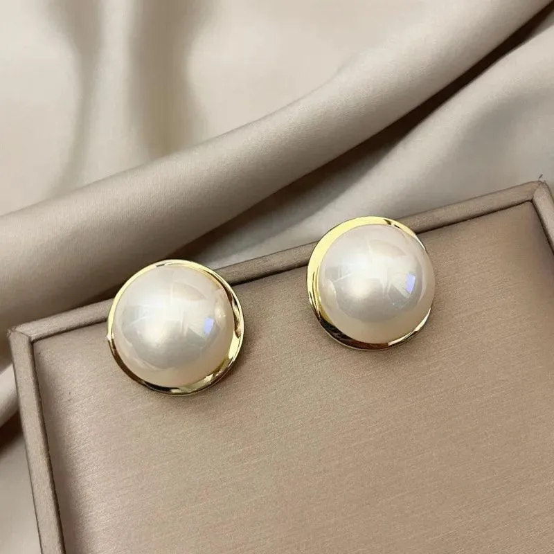 Geometric Circular Metal Charm Jewelry: RB308 Sweet Big Pearl Stud Earrings