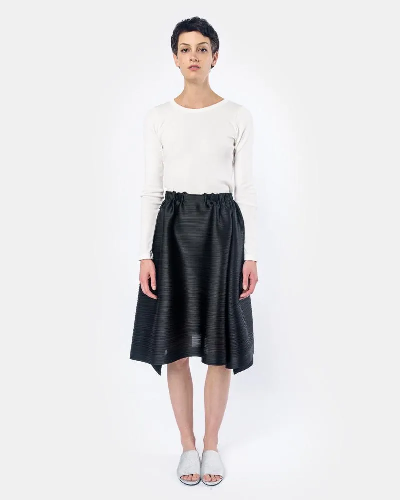 JG562 Skirt in Black