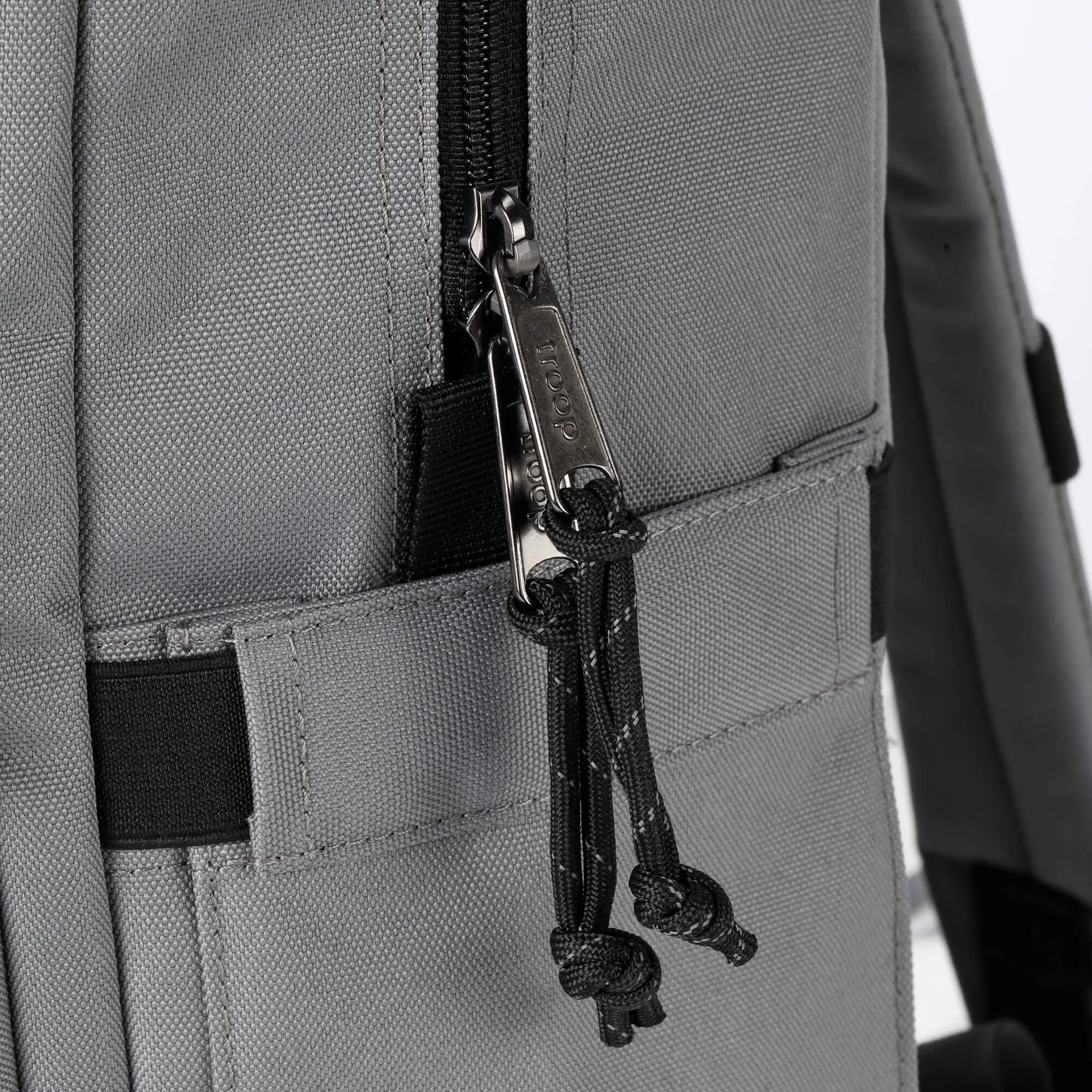 TB009 Troop London Urban Daypack