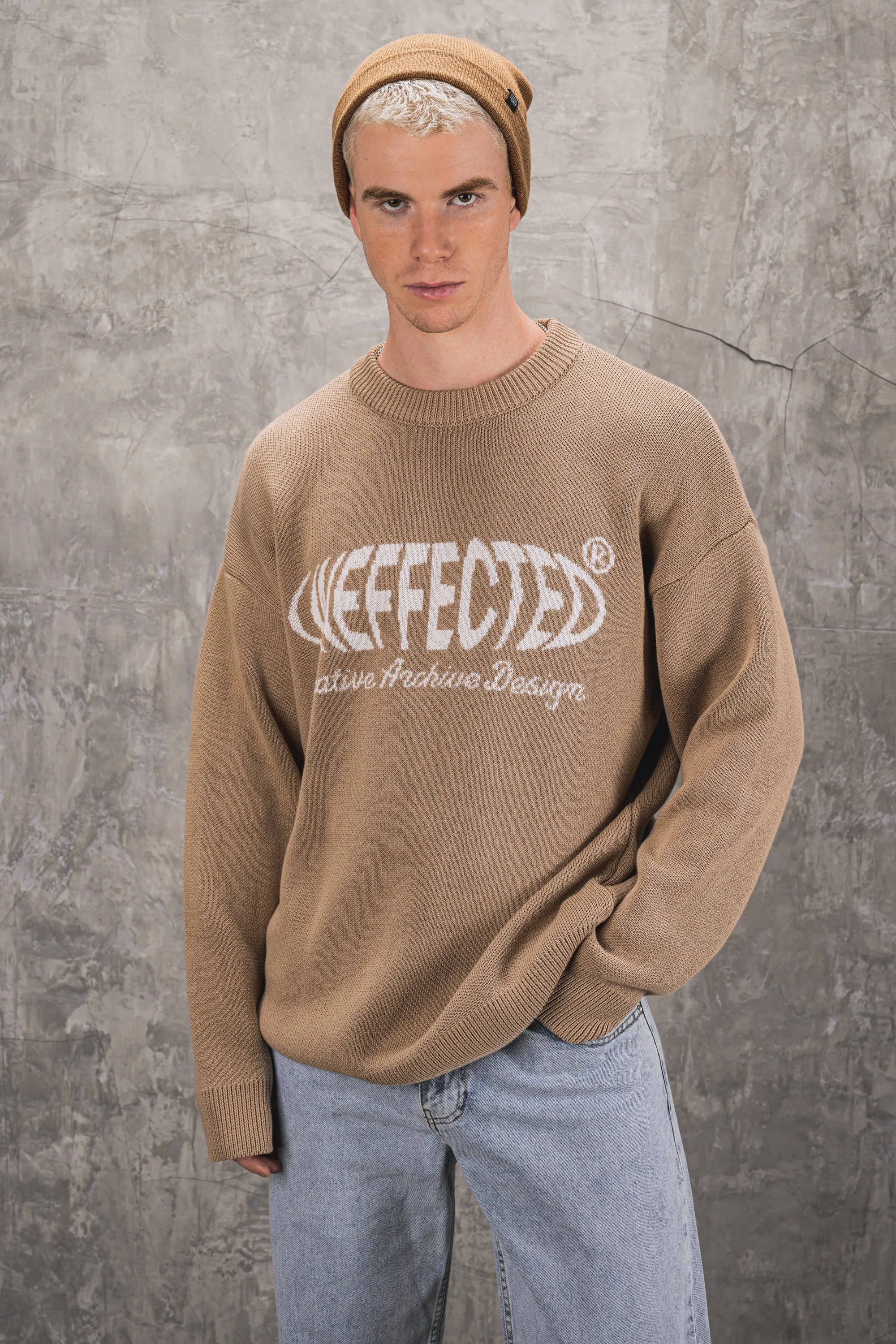 Universal Premium Knitted Crew - Beige